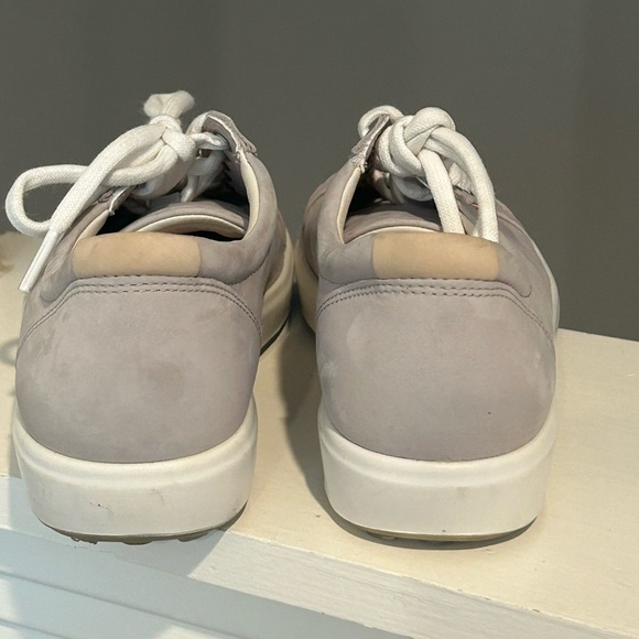 Ecco Women’s Sneaker Soft Size 5-5.5 43000302386 - Picture 7 of 9